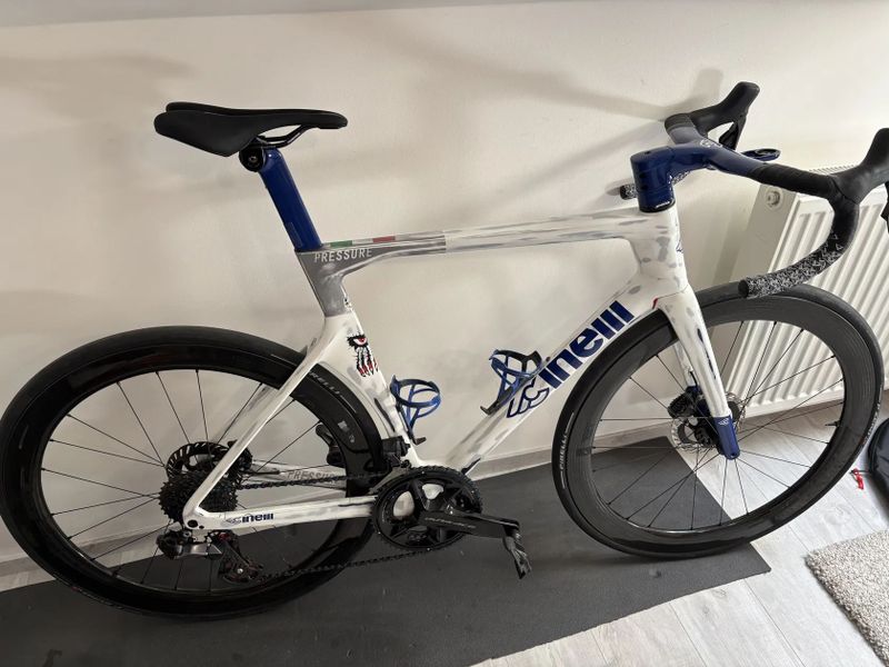Cinelli Pressure Team edition
