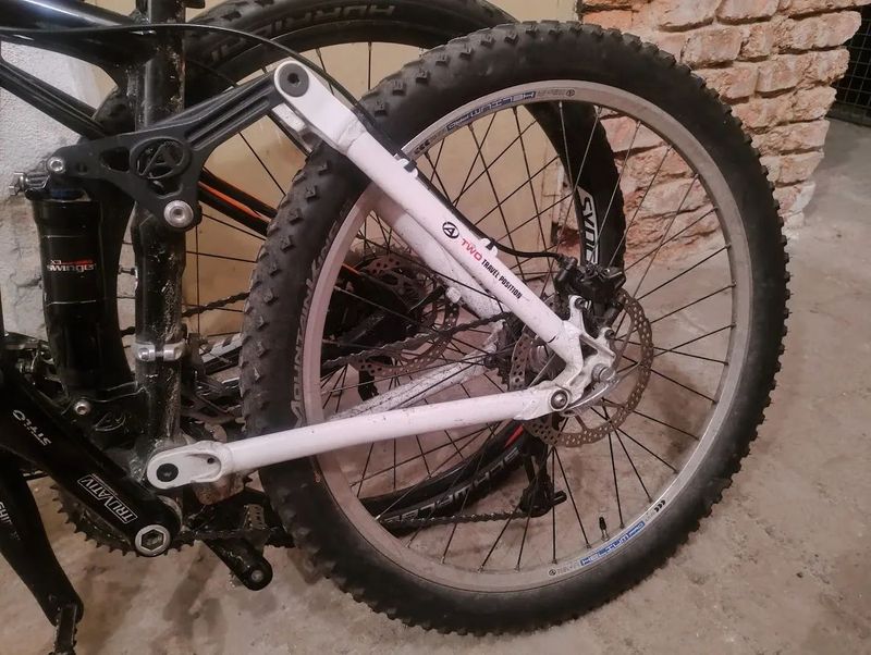 AUTHOR Era Race - prasklý rám - Allride XC Edition, M, 26"