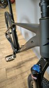 MRX Discus 29 ER25 DEORE 1x12 2026 chameleon černý L