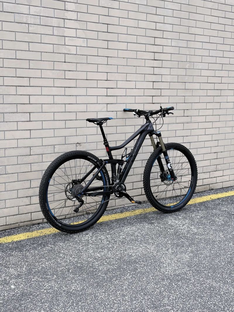 Cube Stereo 140 HPC PRO 29”, vel. L, 2015
