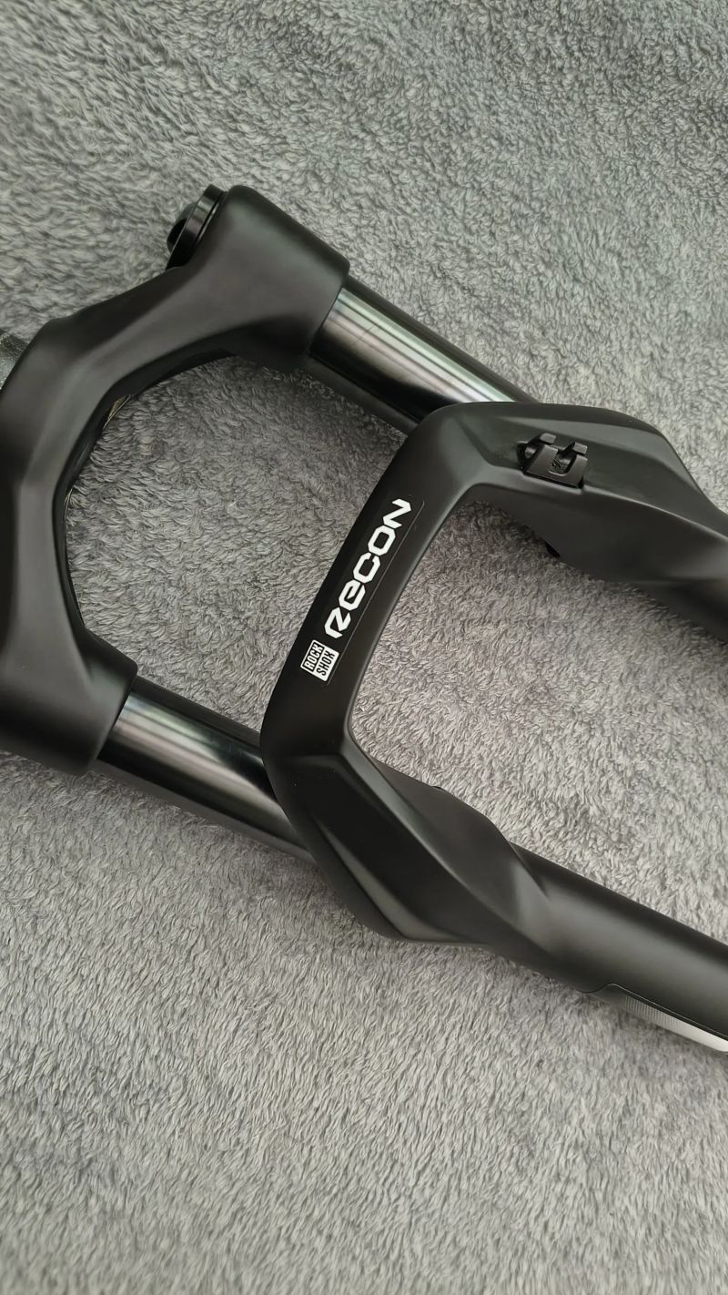 Rock Shox Recon Silver Boost / nef. LockOut
