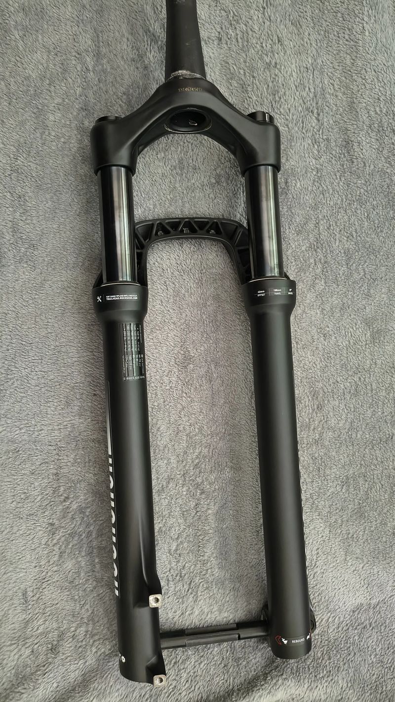 Rock Shox Recon Silver Boost / nef. LockOut