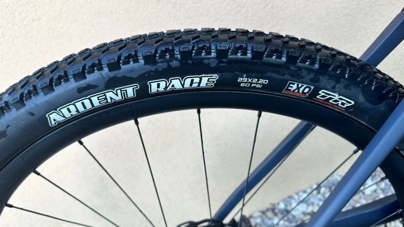 Canyon Lux CF 7