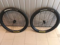 Giant XCT29" - microspline - zánovní pláště