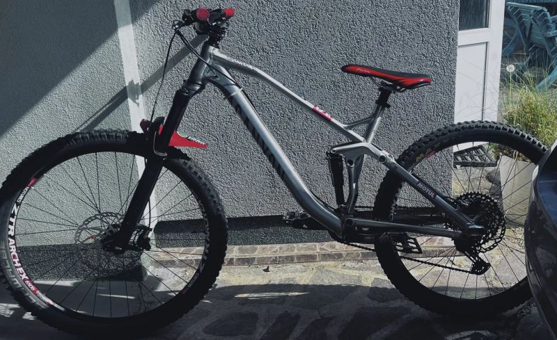 Canyon Spectral AL 8