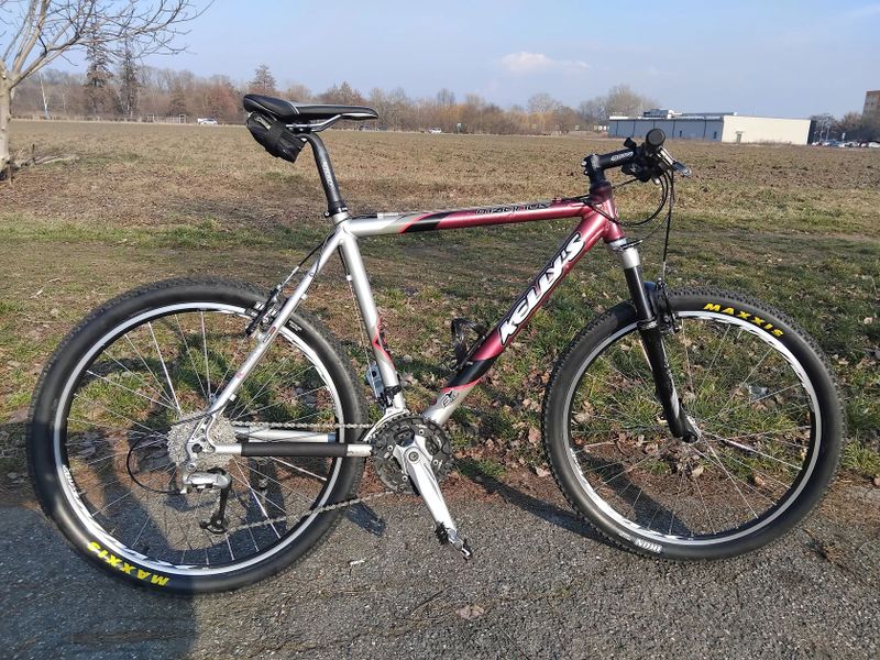 MTB Kellys Magnus - SHIMANO DEORE