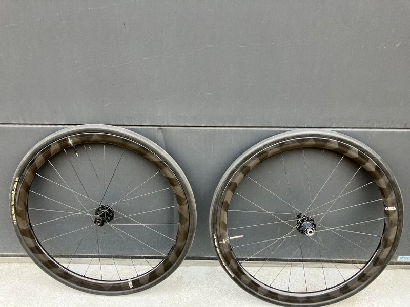 Zapletená kola Miche SLR 38