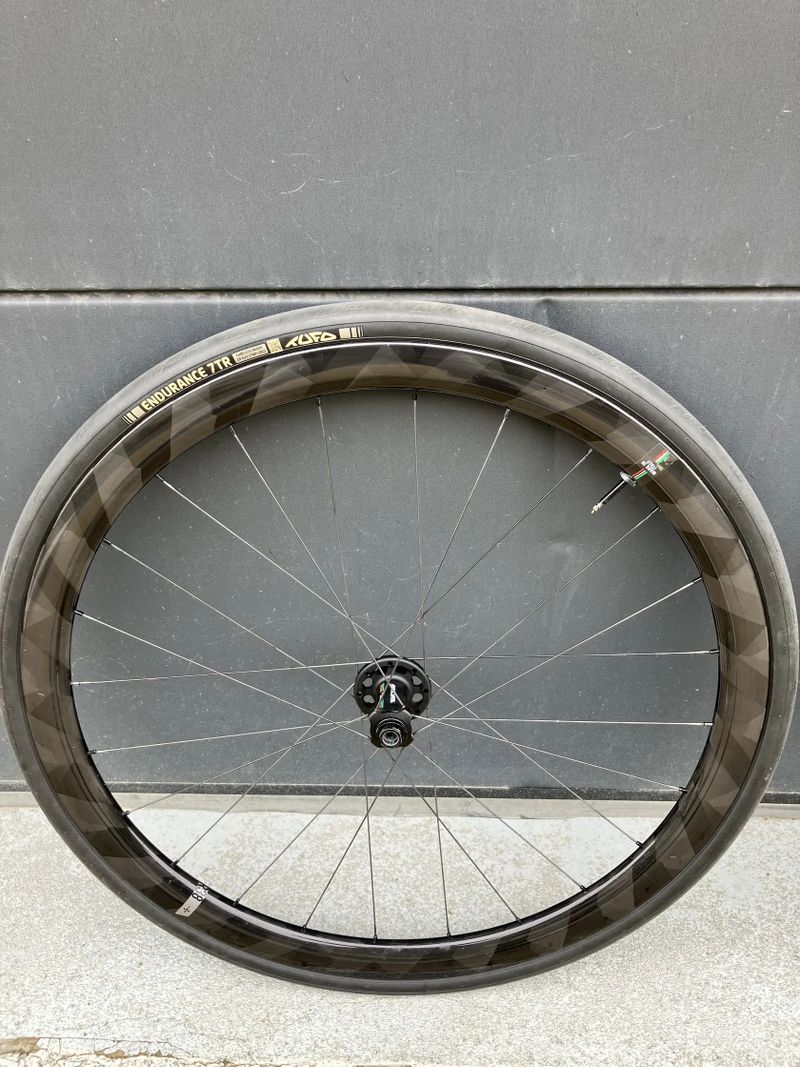 Zapletená kola Miche SLR 38