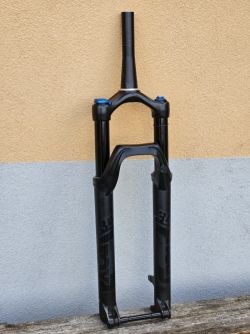 FOX 34 | 120 mm | Float Grip, boost Kabolt osa, Rhytm, 17,2 cm sloupek