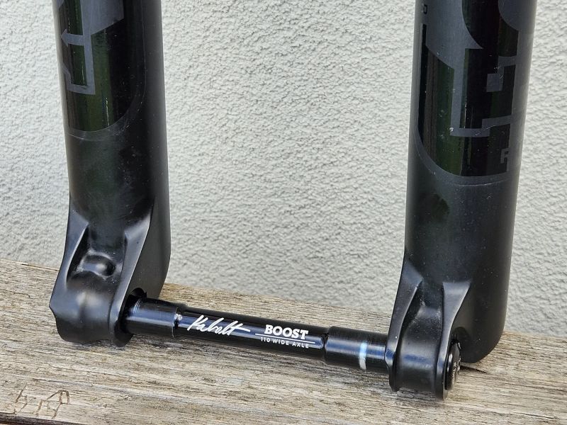 FOX 34 | 120 mm | Float Grip, boost Kabolt osa, Rhytm, 17,2 cm sloupek