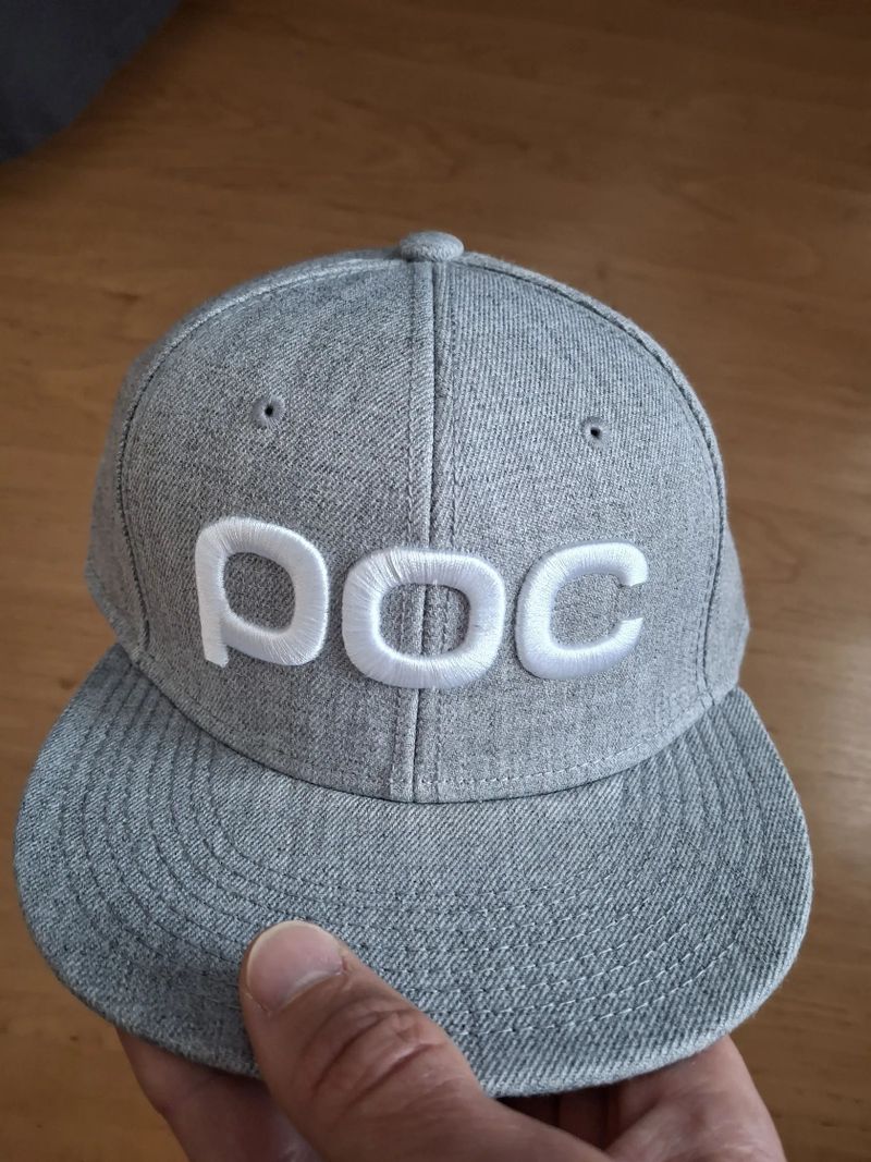 Nová kšiltovka POC