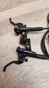 Brzdy Shimano SLX čtyřpistky 