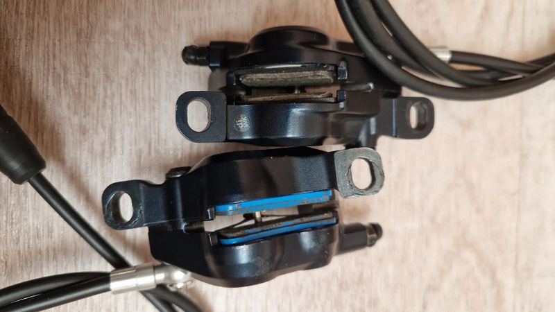 Brzdy Shimano SLX čtyřpistky 