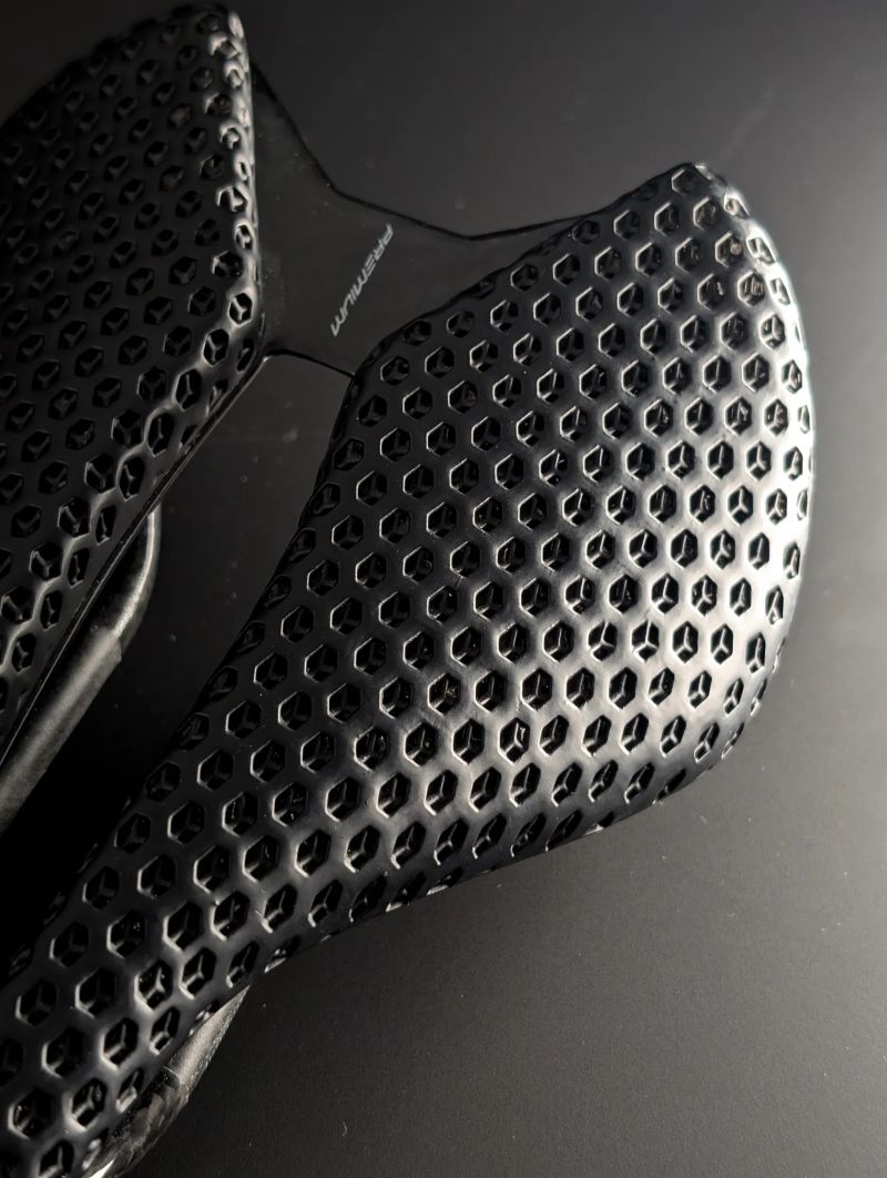 Ryet Full Carbon + 3D tisk - stav nového, v záruce