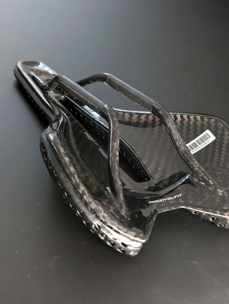 Ryet Full Carbon + 3D tisk - stav nového, v záruce