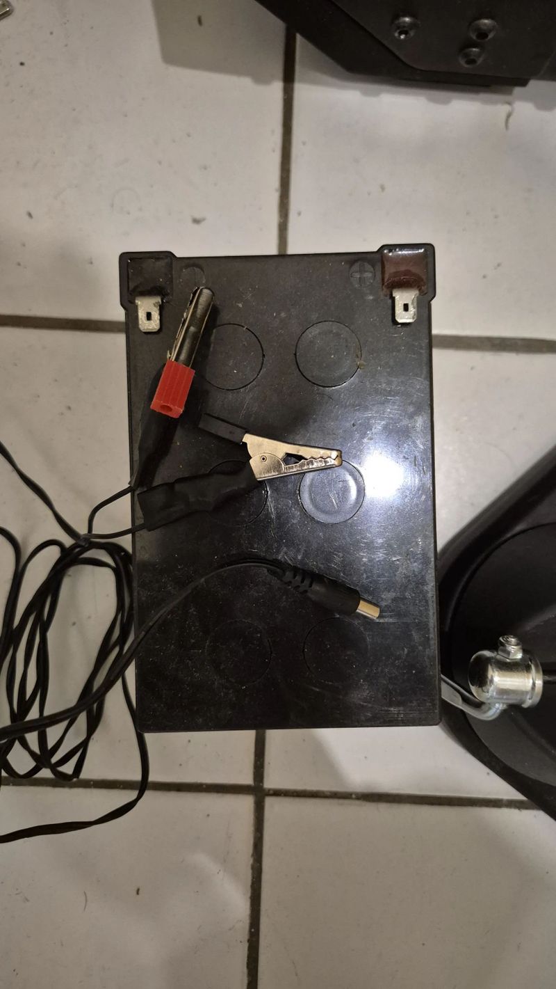 Suito T + Vonkajší Baterkový Set + Sterzo Smart 