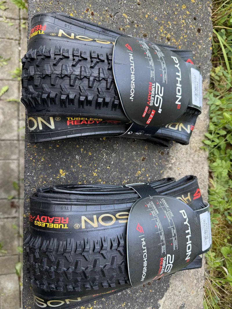 Python 2 26x2,1 Tubeless Ready