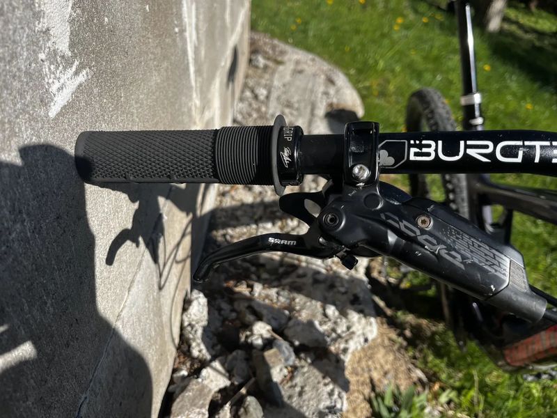 Santa Cruz Nomad Carbon S