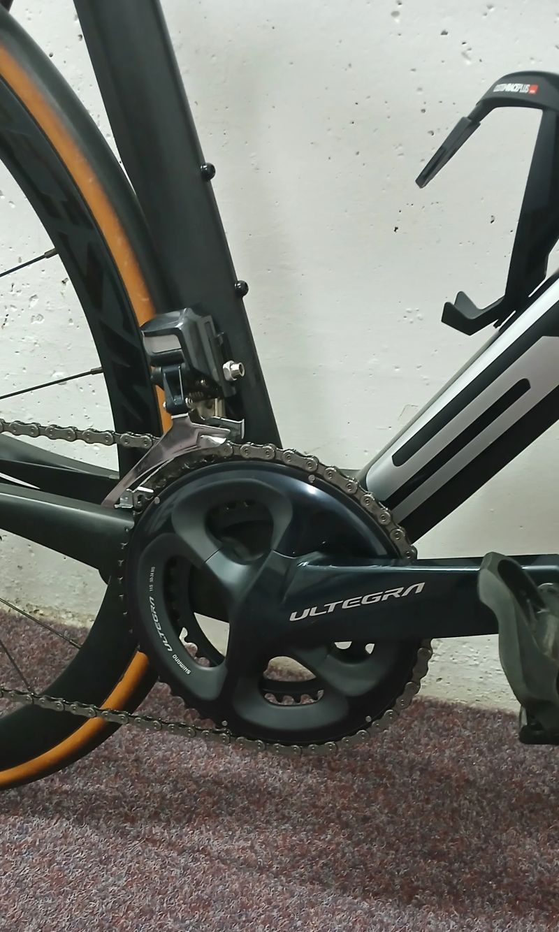 Superior - TEAM ISSUE ULTEGRA Di2 DISC ROAD RACE
