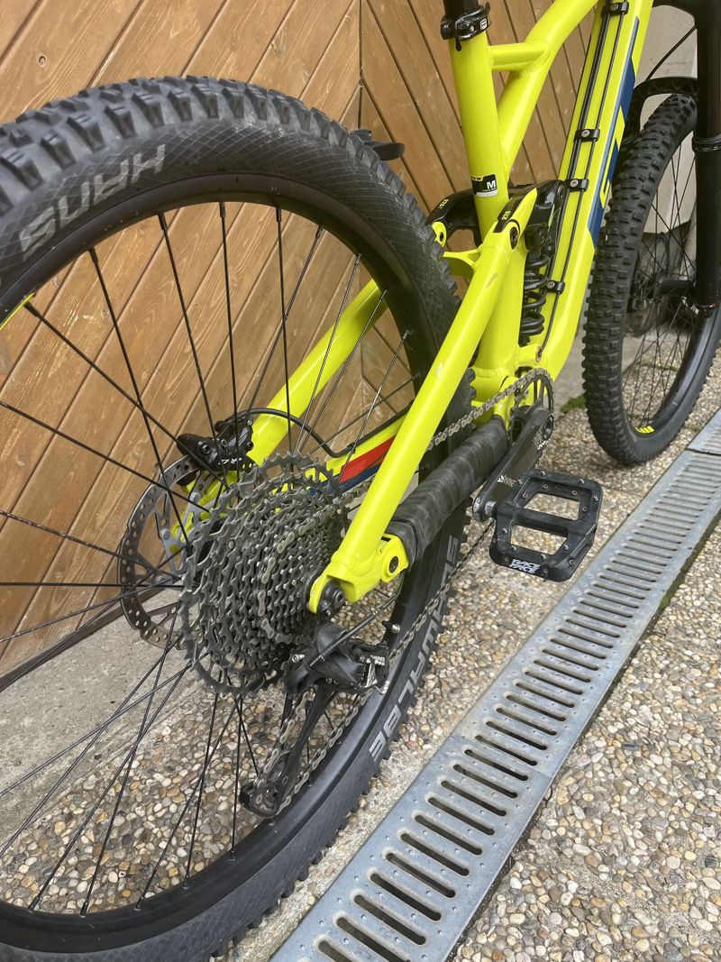 GT Force Elite