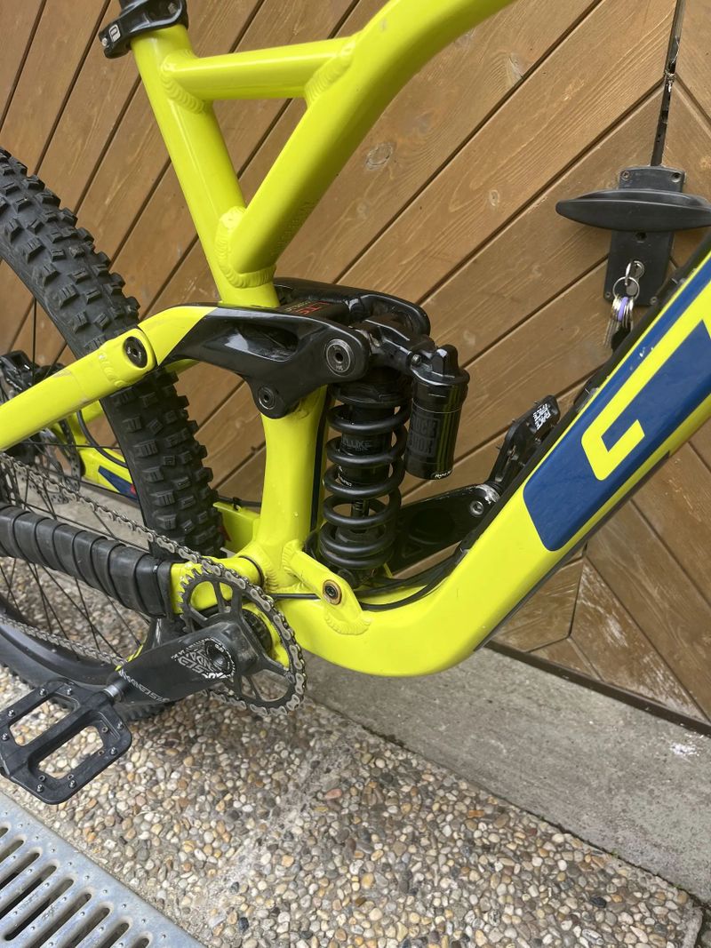 GT Force Elite