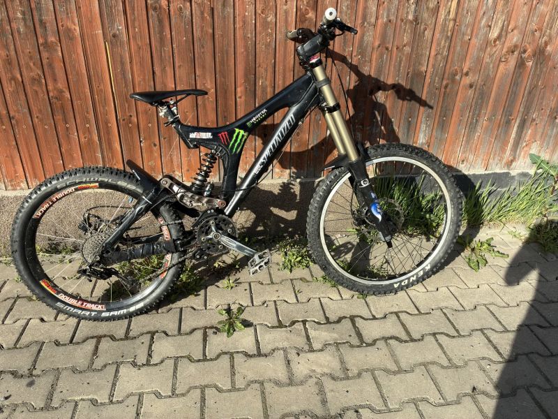 Specialized big hit