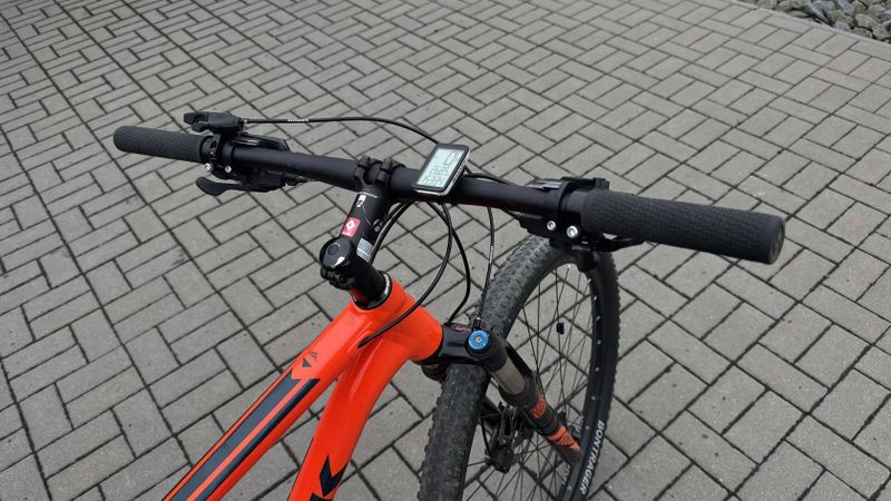 Horské kolo TREK Superfly 5 Roarange (19,5“ rám, 29" kola)