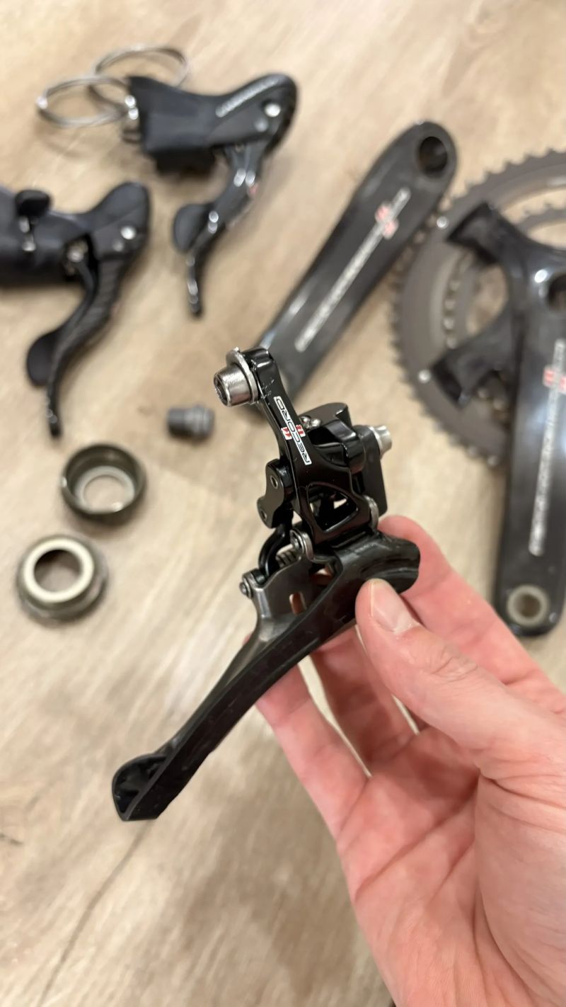Sada Campagnolo Record 11s (2x11) na ráfkové brzdy