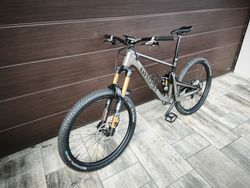 Ghost Ghost Riot full party carbon Fox Kashima