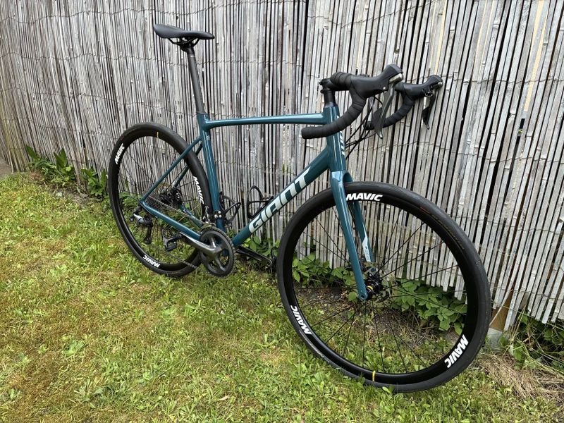 Giant Contend AR2