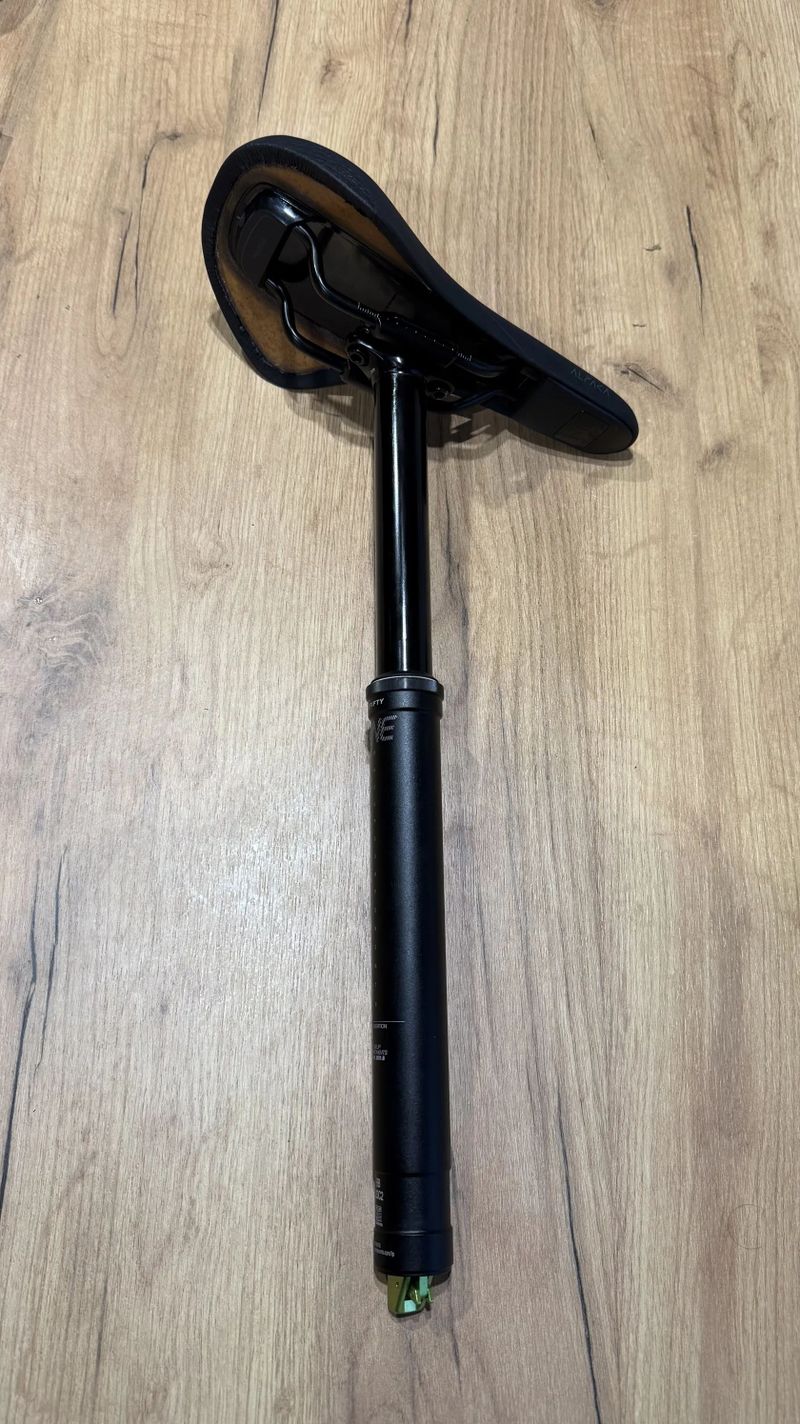 Nová sedlovka OneUp Dropper post V2