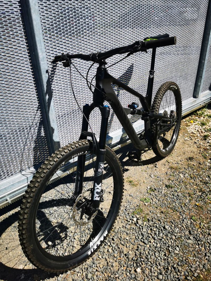 Canyon Spectral CF 9
