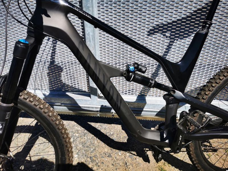 Canyon Spectral CF 9