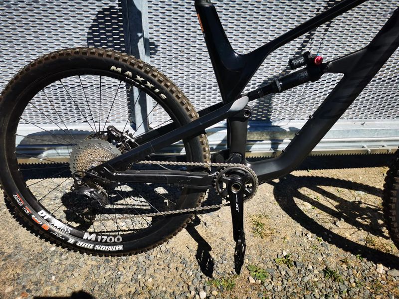 Canyon Spectral CF 9