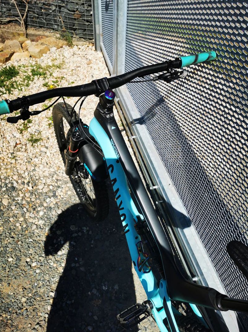 Canyon Spectral CF 7
