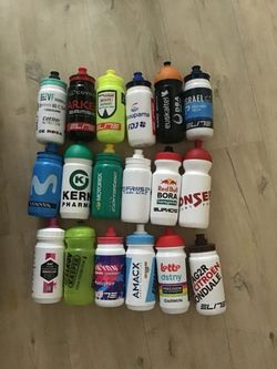 Bidony profi týmů, 18 ks