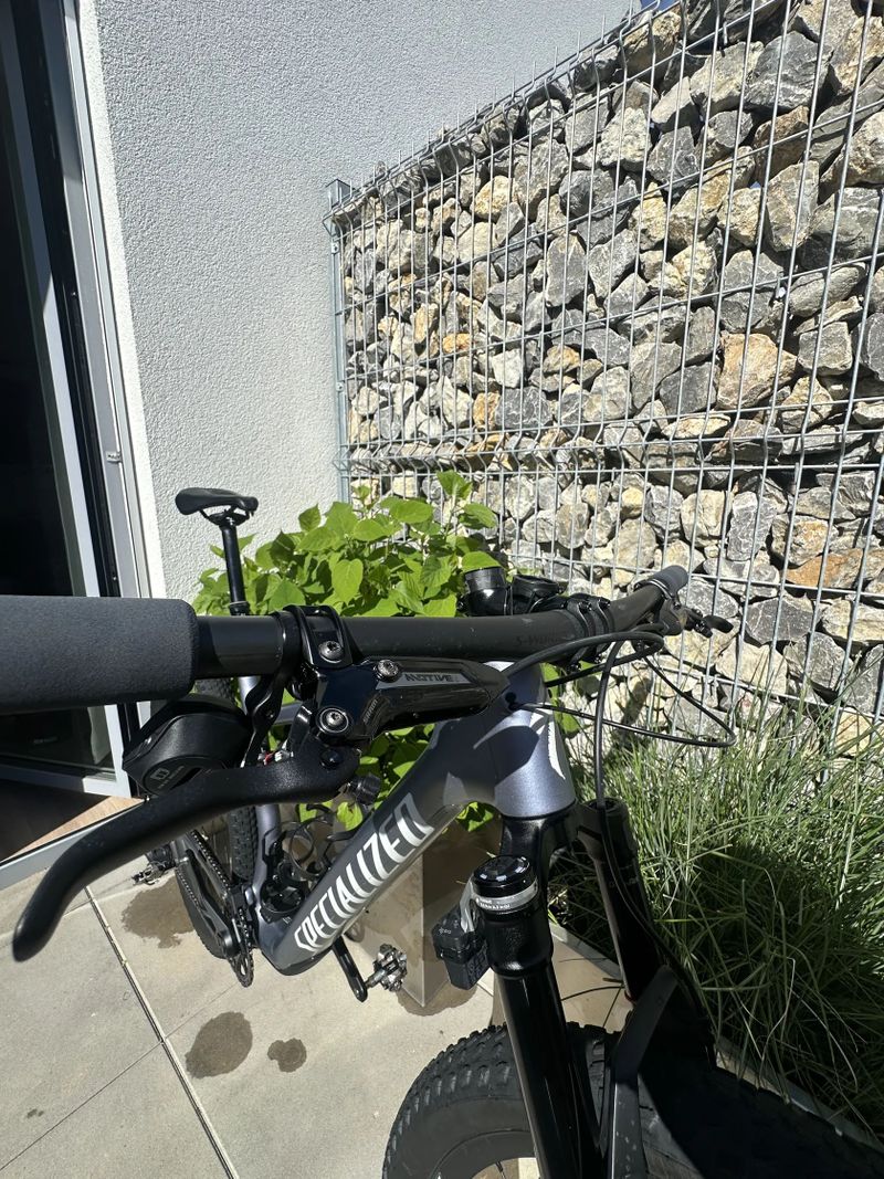 Specialized Epic 8 PRO