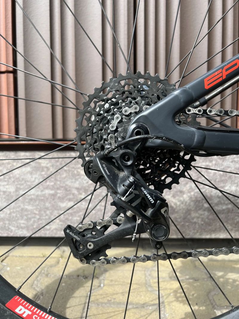 Specialized Epic BRAIN Vel. XL, 29" horské XC kolo RockShox&Sram 