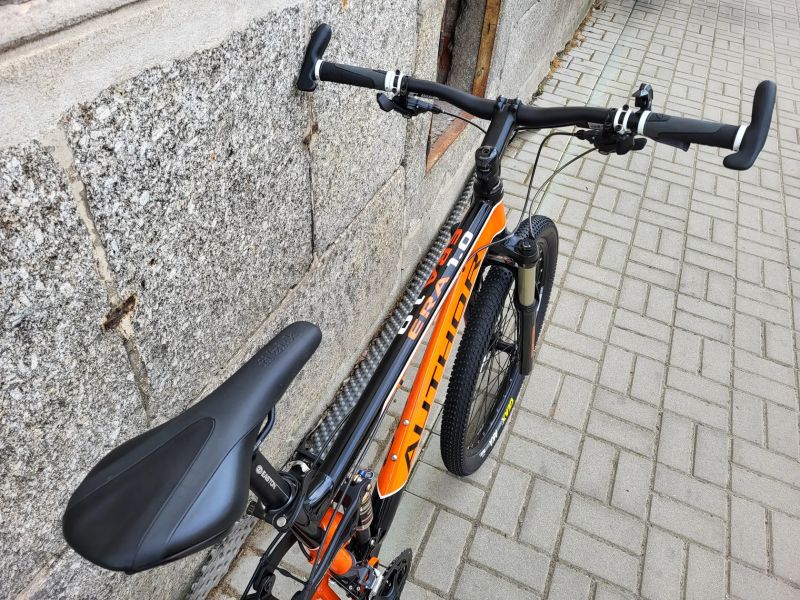 AUTHOR ERA 1.0 CELOODPRUŽENÉ SRAM X7/RST TITAN RLO/EPICON LO/vel.L 