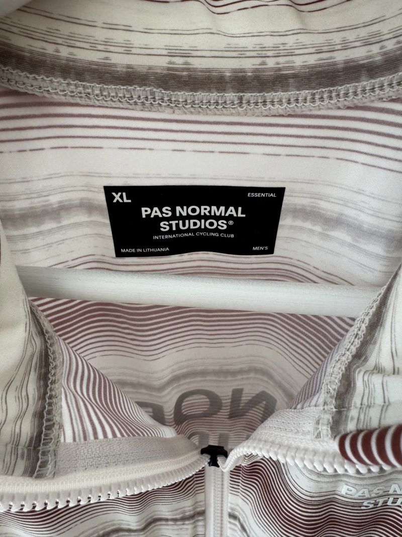 Cyklistický dres Pas Normal Studios Essential Jersey - Off White Stripe - vel XL