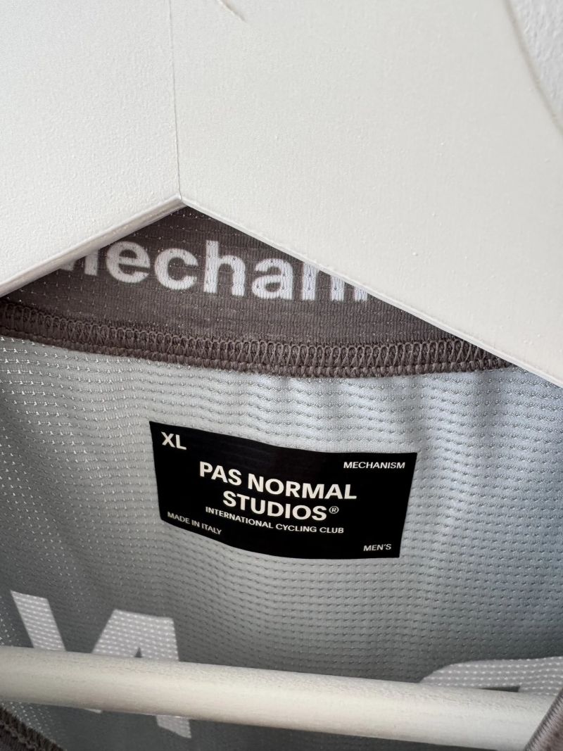 Cyklistický dres Pas Normal Studios Mechanism Jersey - AOP Earth - vel XL