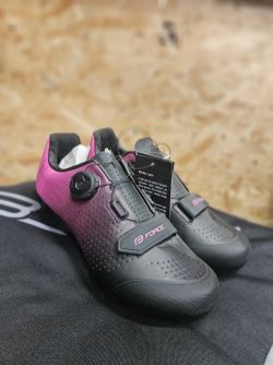 NOVÉ MTB tretry Force Victory Lady - vel.39