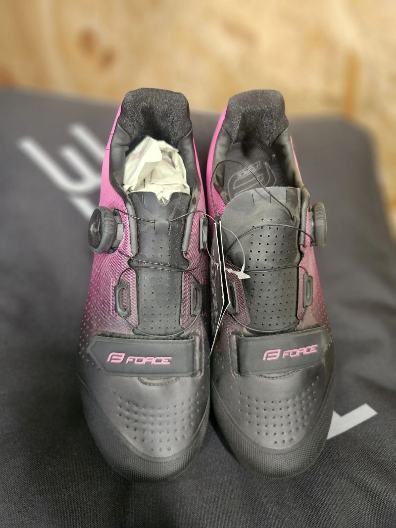 NOVÉ MTB tretry Force Victory Lady - vel.39