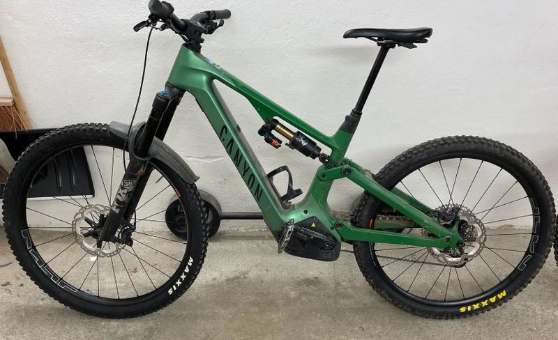 Canyon Spectral:ON CF8