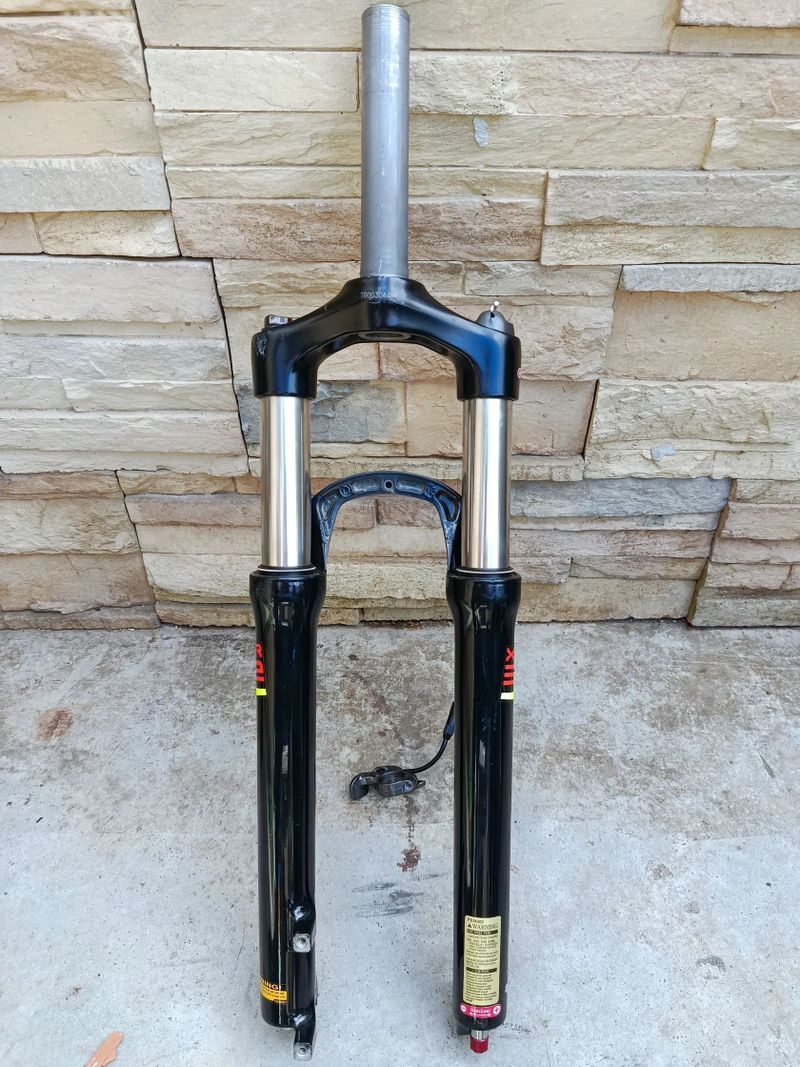 SR Suntour XCR32 RL 27.5 Disc