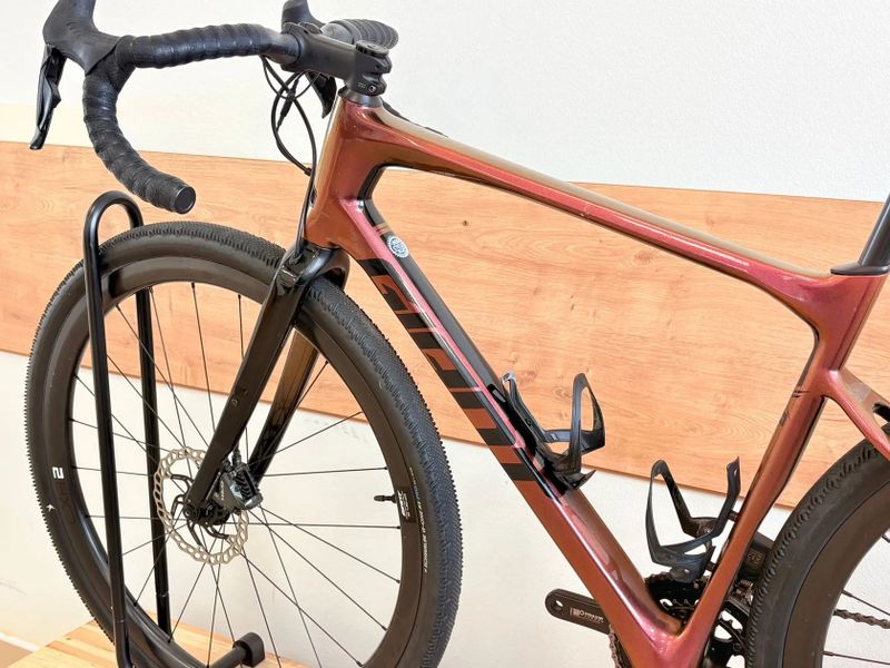 Giant Revolt PRO 1 di2 - karbonová kola