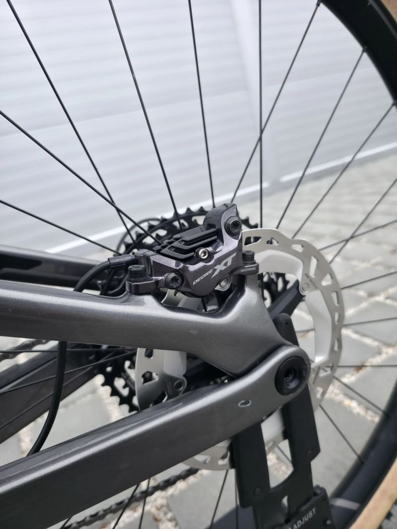 Orbea OCCAM M10 Carbon 2021 29″ - velikost L / Top stav / Shimano XT / FOX 34 Kashima