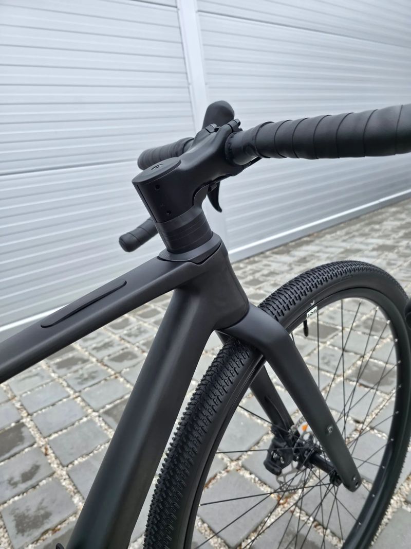 Gravel CUBE Nuroad C:62 ONE carbon blackline 2026 – velikost XS