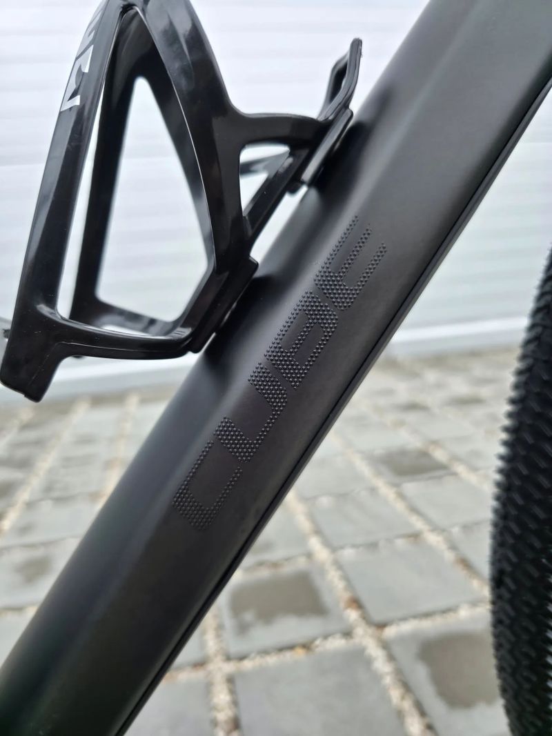Gravel CUBE Nuroad C:62 ONE carbon blackline 2026 – velikost XS