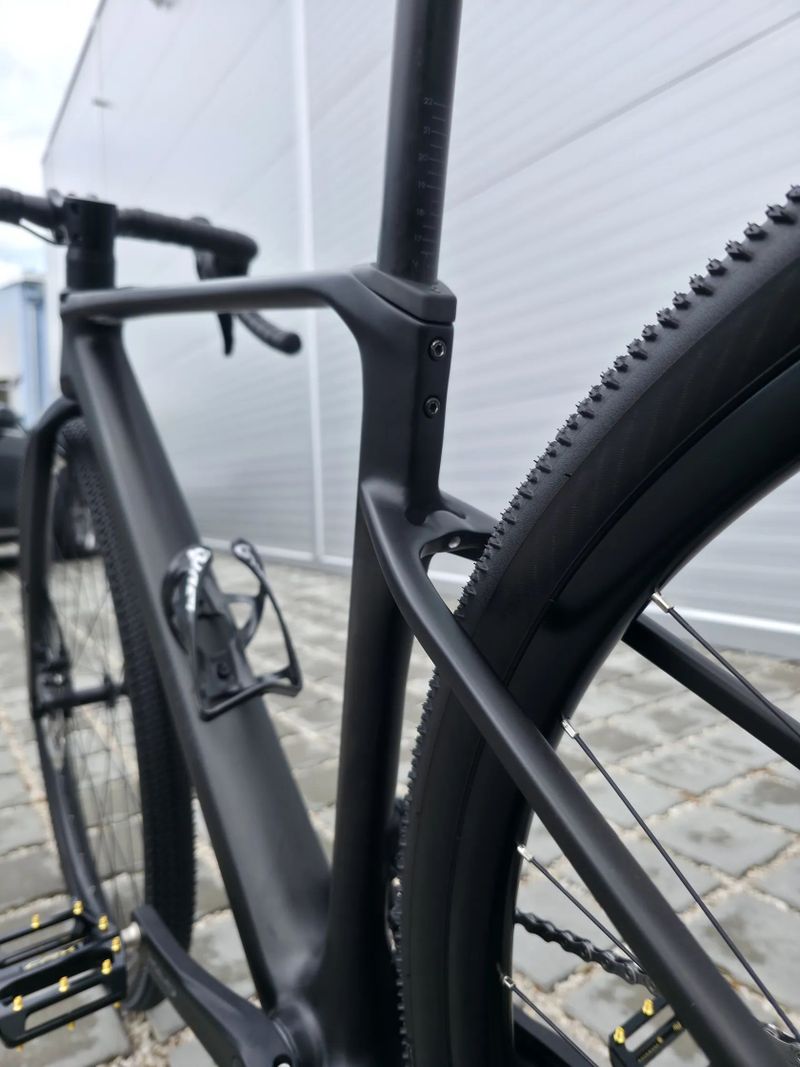 Gravel CUBE Nuroad C:62 ONE carbon blackline 2026 – velikost XS